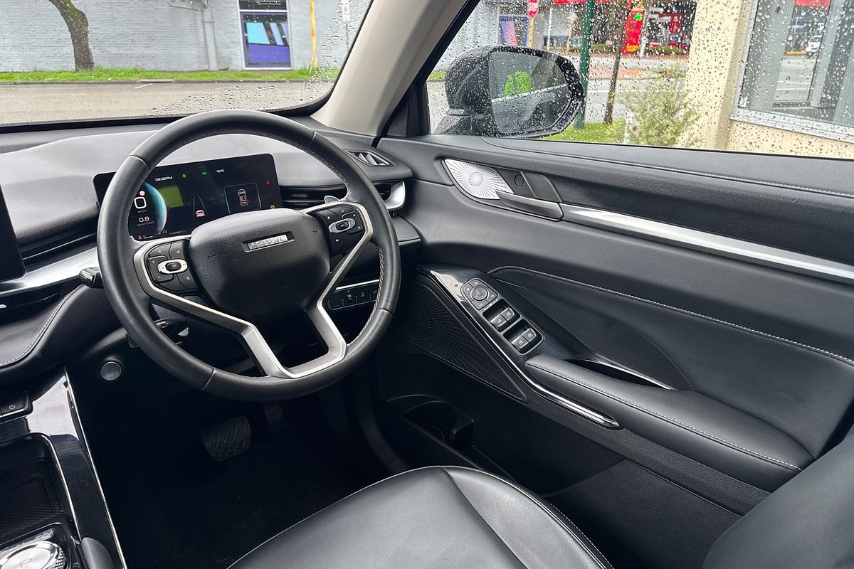 2021 GWM H6 Lux B01