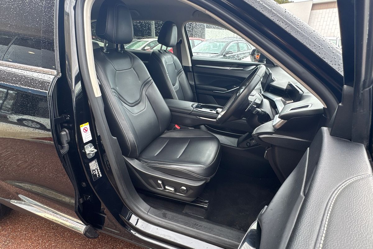 2021 GWM H6 Lux B01