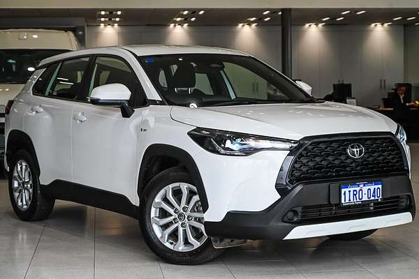 2024 Toyota Corolla Cross GX MXGH10R