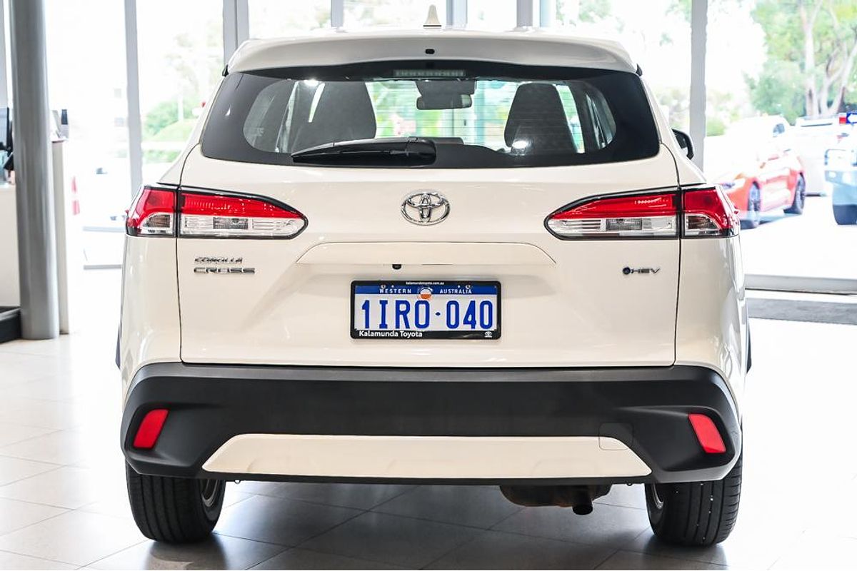 2024 Toyota Corolla Cross GX MXGH10R
