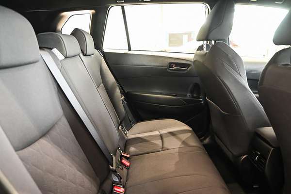 2024 Toyota Corolla Cross GX MXGH10R