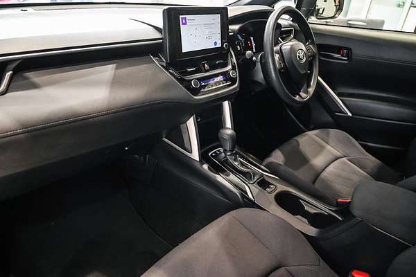 2024 Toyota Corolla Cross GX MXGH10R