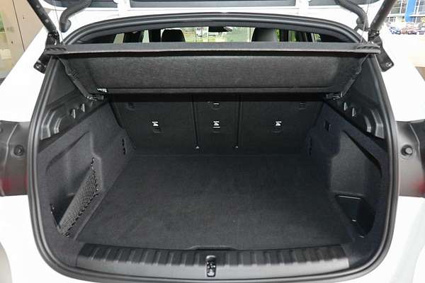 2024 BMW iX1 eDrive20 xLine U11