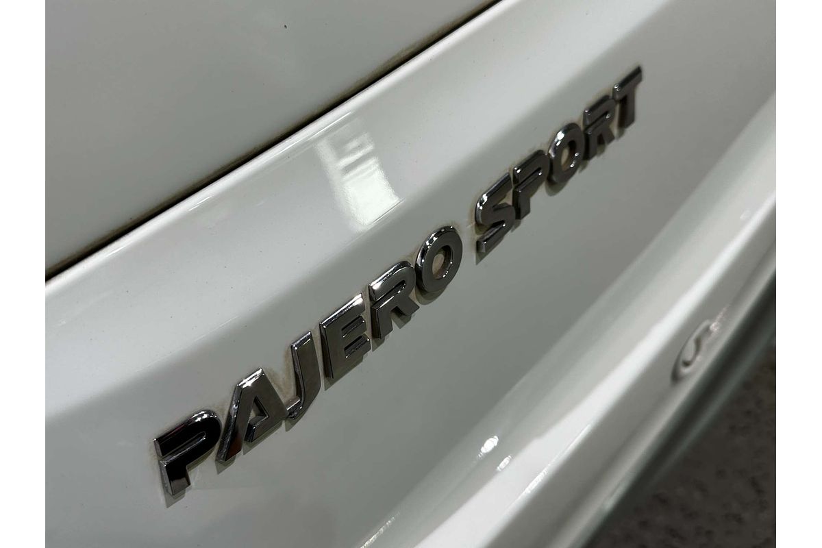 2017 Mitsubishi Pajero Sport Exceed QE