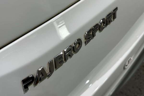 2017 Mitsubishi Pajero Sport Exceed QE