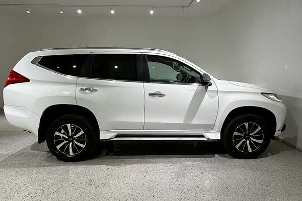 2017 Mitsubishi Pajero Sport Exceed QE