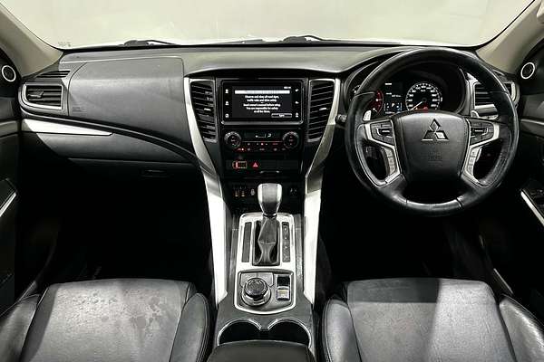 2017 Mitsubishi Pajero Sport Exceed QE