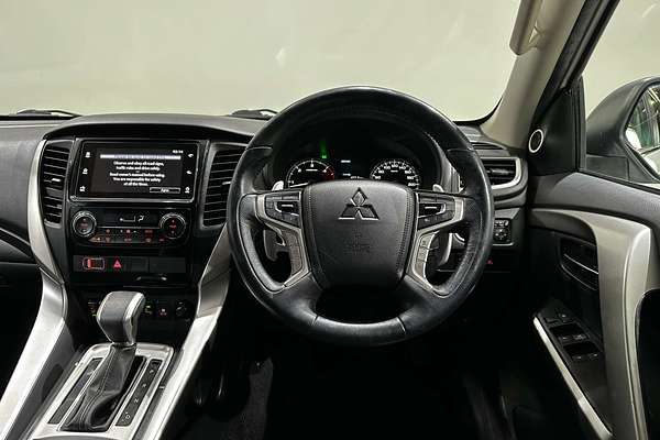 2017 Mitsubishi Pajero Sport Exceed QE
