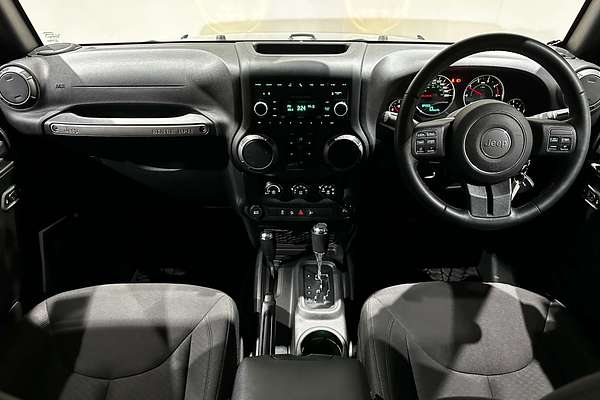 2016 Jeep Wrangler Unlimited Sport JK