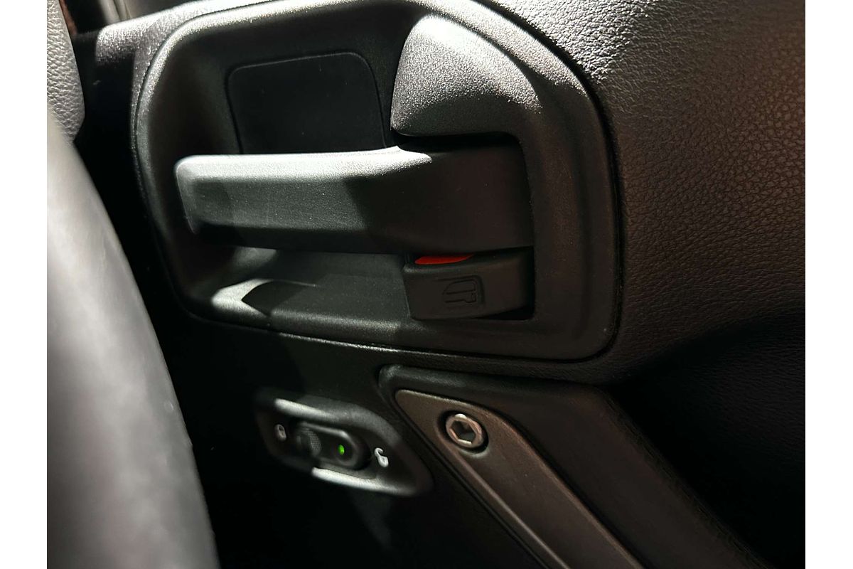 2016 Jeep Wrangler Unlimited Sport JK