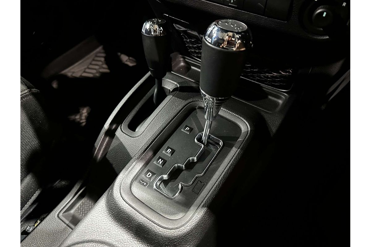 2016 Jeep Wrangler Unlimited Sport JK