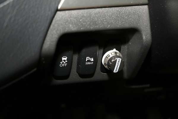 2013 Mitsubishi Pajero VR-X NW