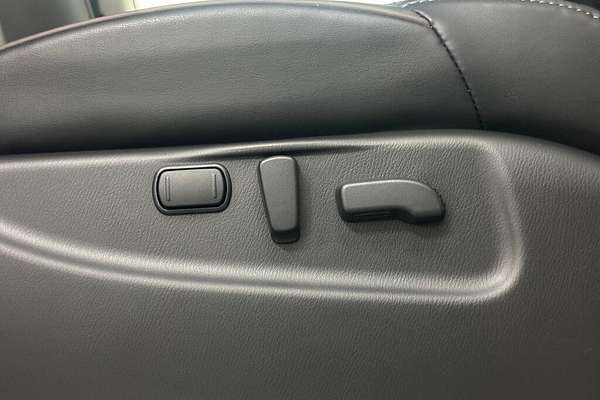 2025 Nissan Patrol Ti Y62