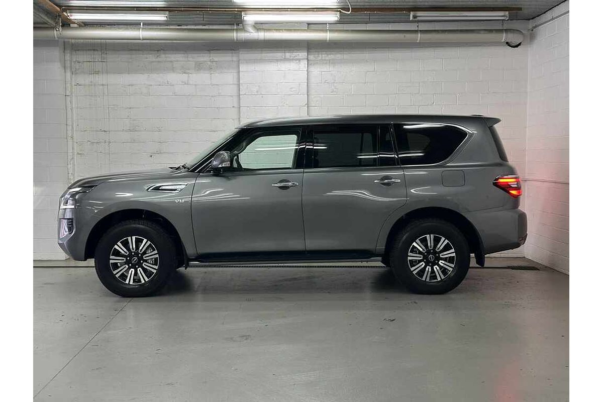 Nissan PATROL WAG 5.6 PET AUTO TI Nissan PATROL WAG 5.6 PET AUTO TI