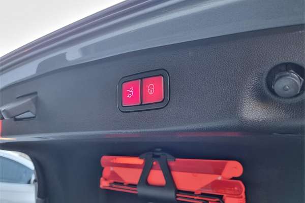 2014 Mercedes-Benz E400  212 MY14