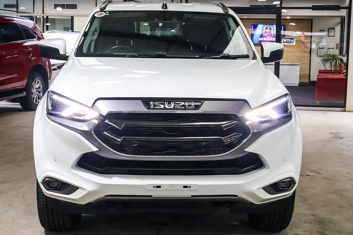 2024 Isuzu MU-X LS-T