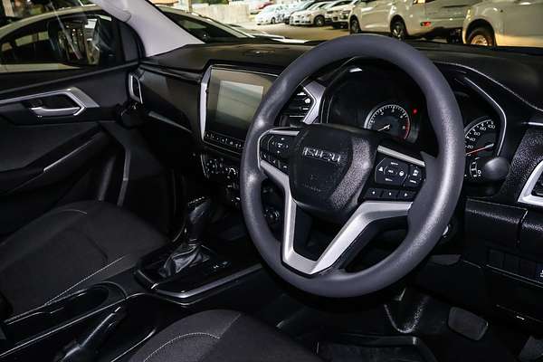 2024 Isuzu D-MAX LS-M 4X4