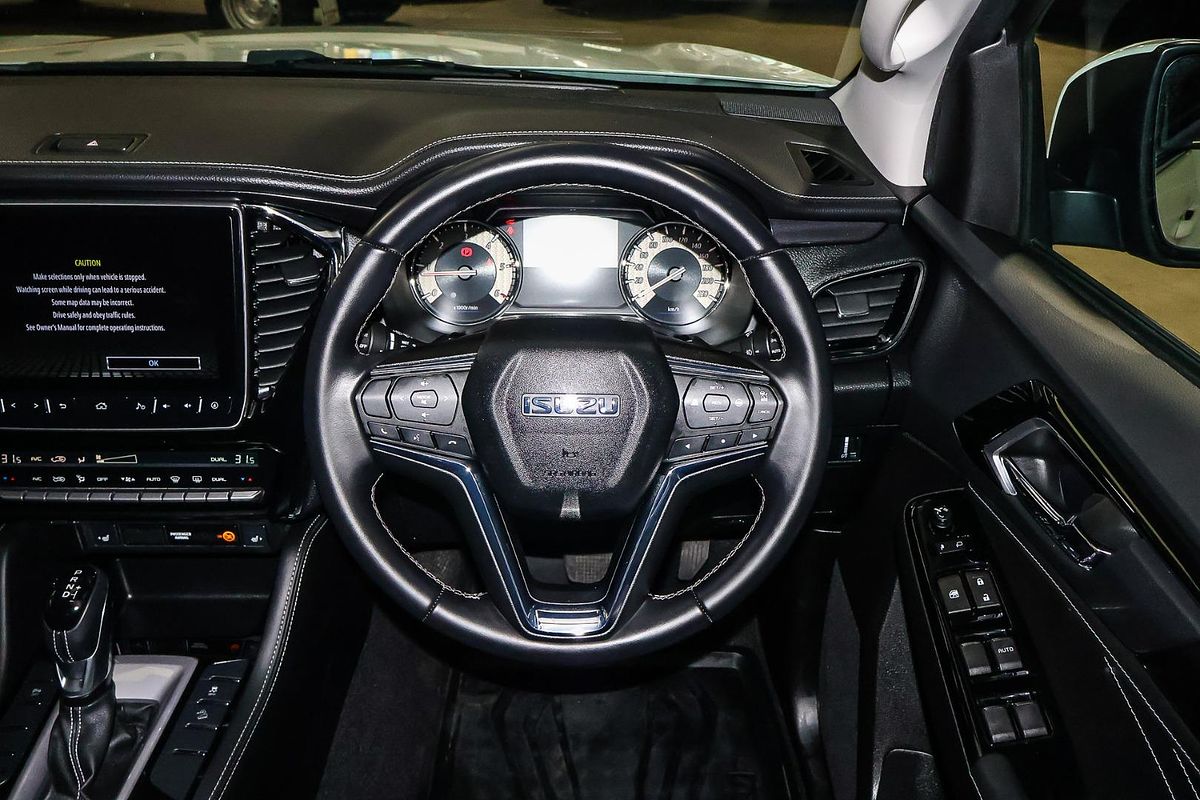 2024 Isuzu MU-X LS-T