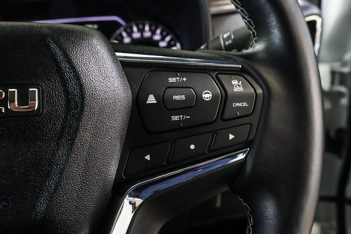 2024 Isuzu MU-X LS-U