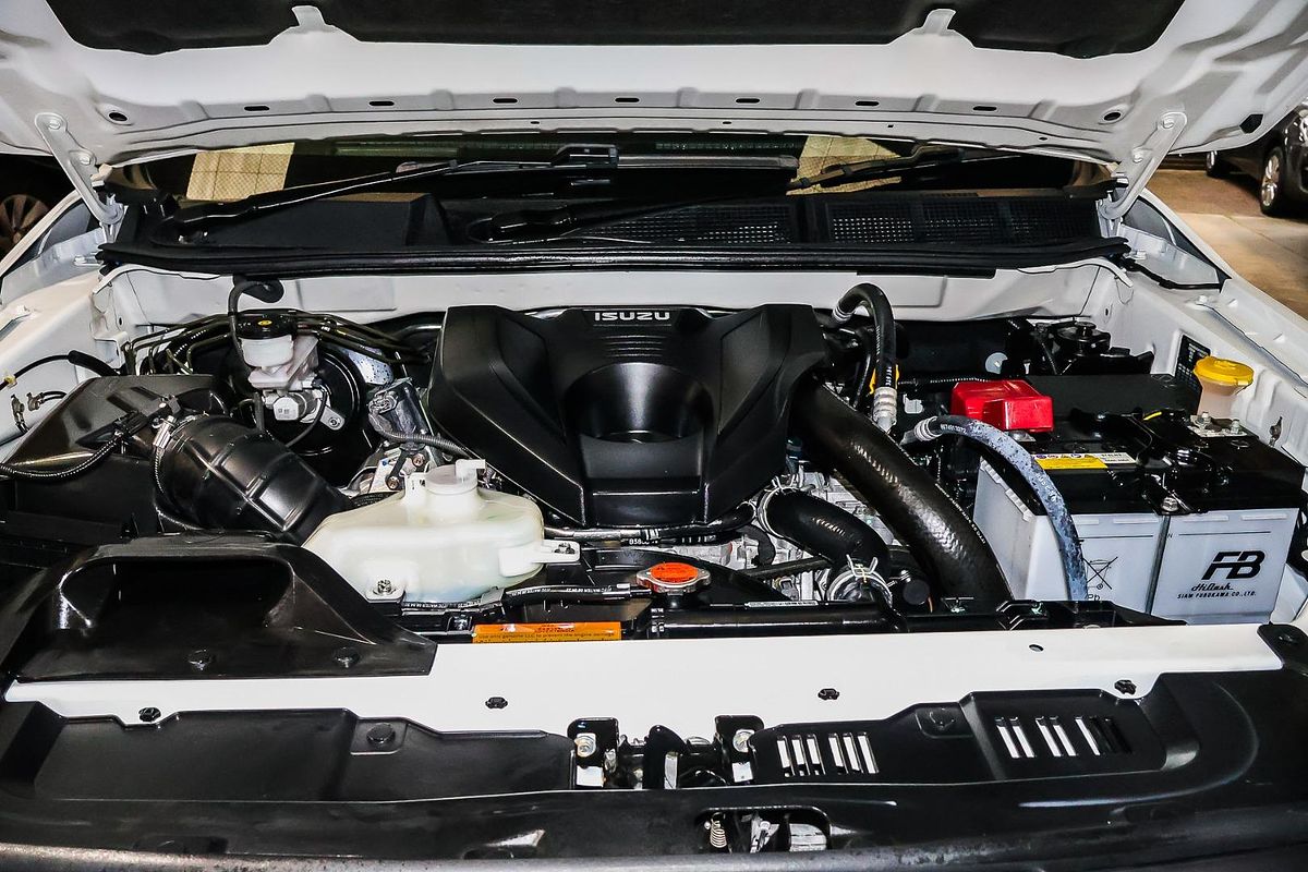 2024 Isuzu MU-X LS-T