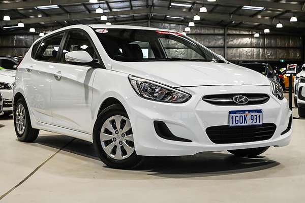 2016 Hyundai Accent Active RB4
