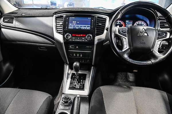 2022 Mitsubishi Triton GLS MR 4X4