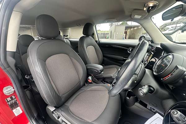 2017 MINI Cooper