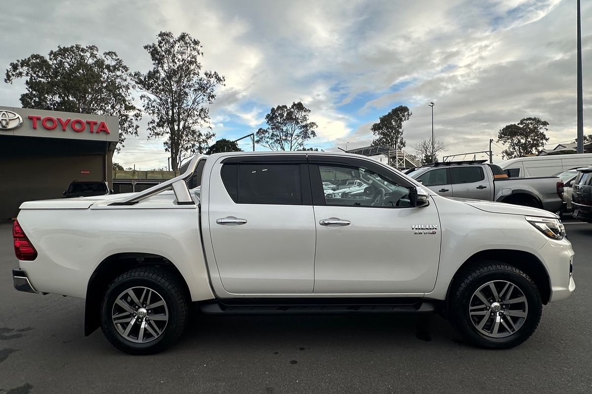 2019 Toyota Hilux SR5 GUN126R