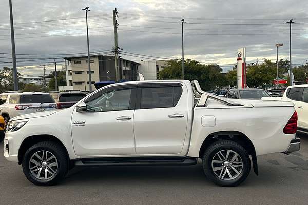 2019 Toyota Hilux SR5 GUN126R
