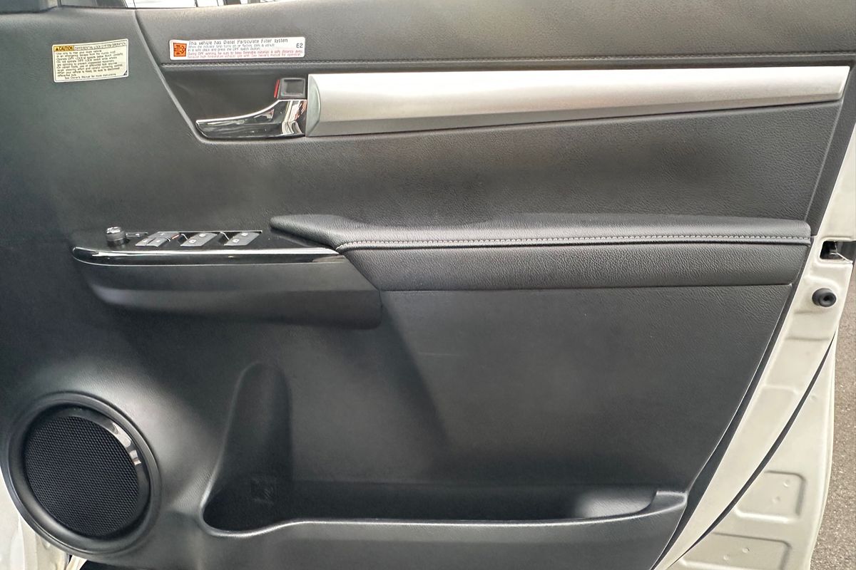2019 Toyota Hilux SR5 GUN126R