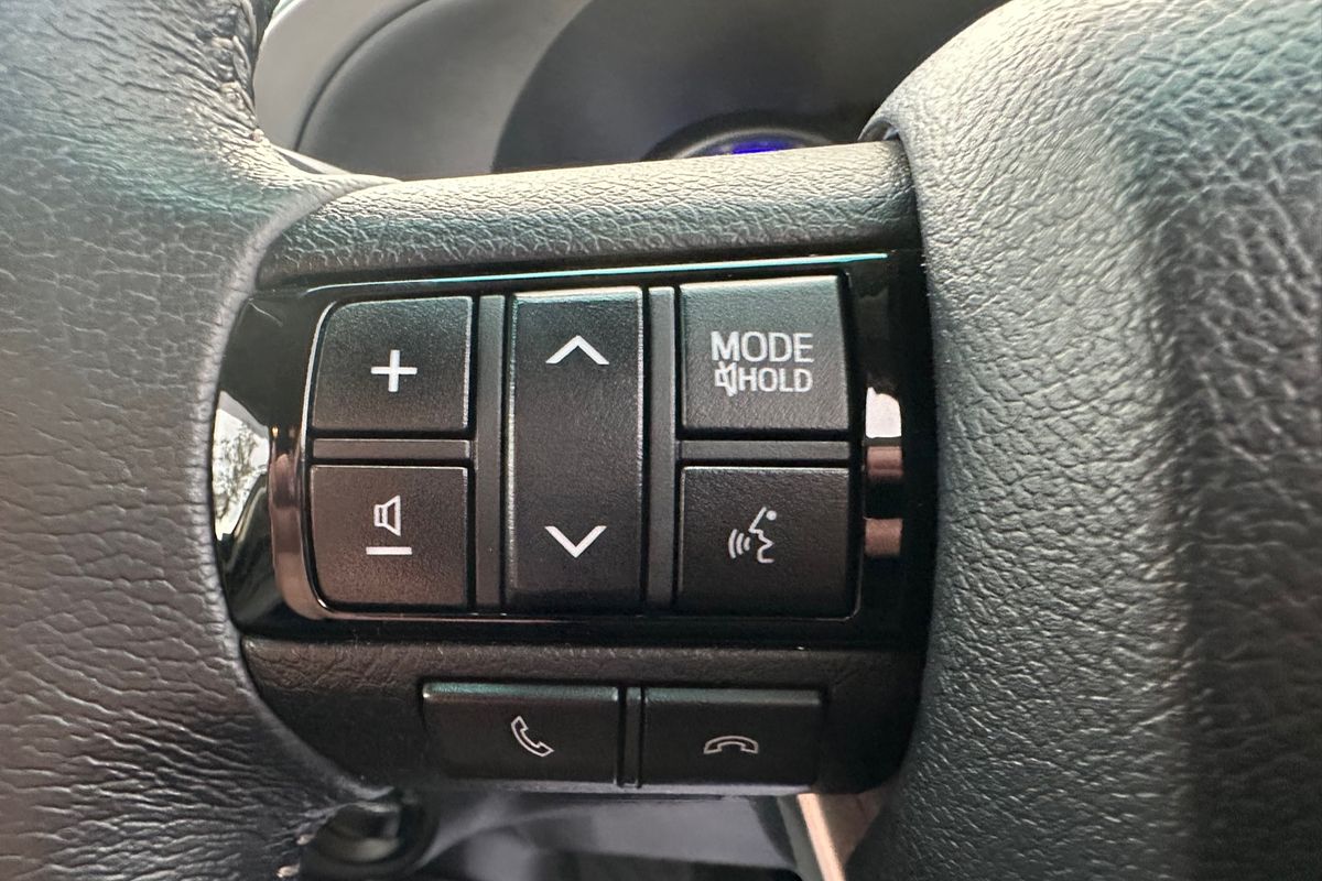 2019 Toyota Hilux SR5 GUN126R