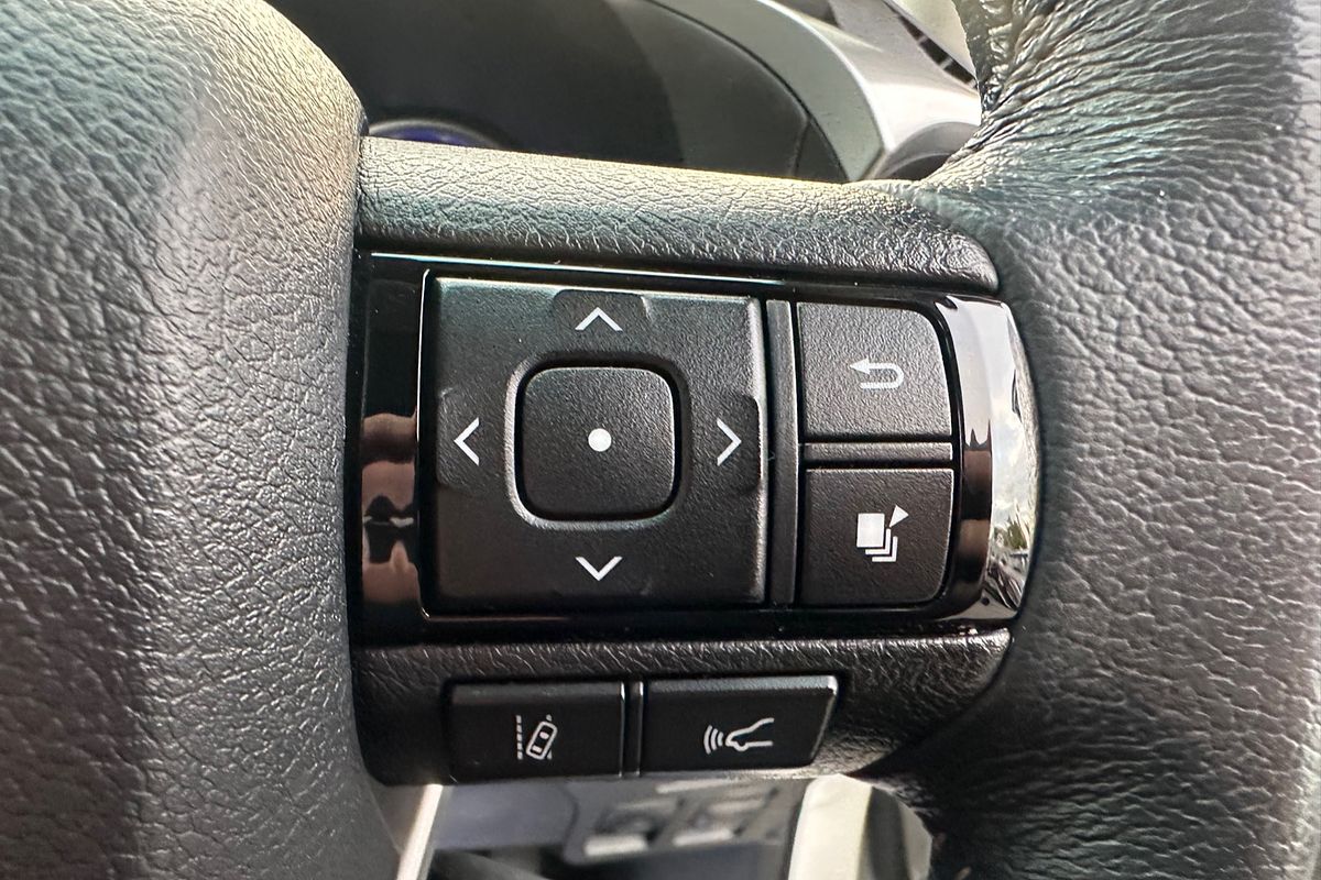 2019 Toyota Hilux SR5 GUN126R