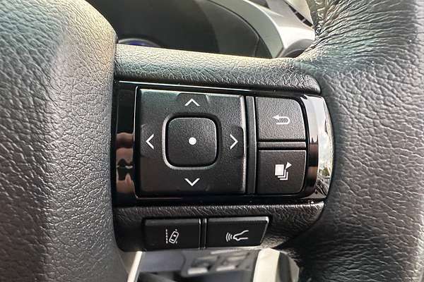 2019 Toyota Hilux SR5 GUN126R