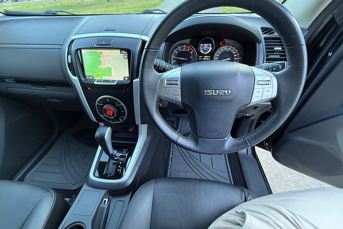 2020 Isuzu MU-X LS-T