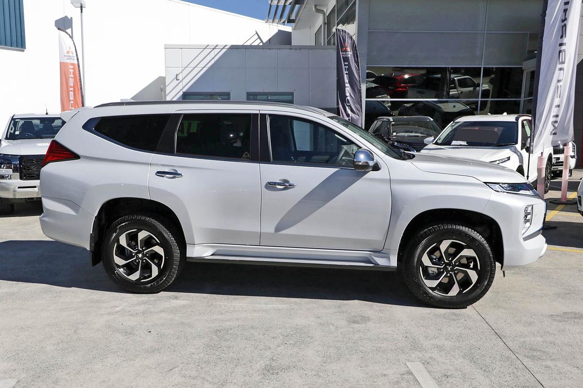 2024 Mitsubishi Pajero Sport Exceed QG