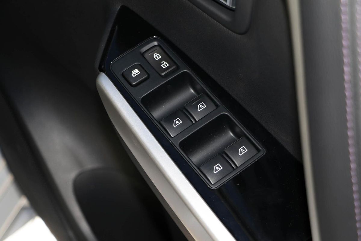 2024 Mitsubishi Pajero Sport Exceed QG