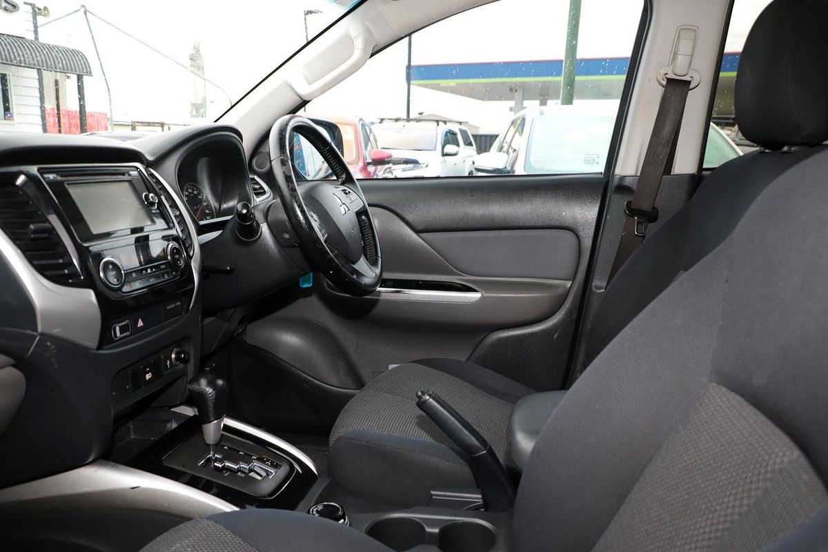2016 Mitsubishi Triton GLS MQ 4X4