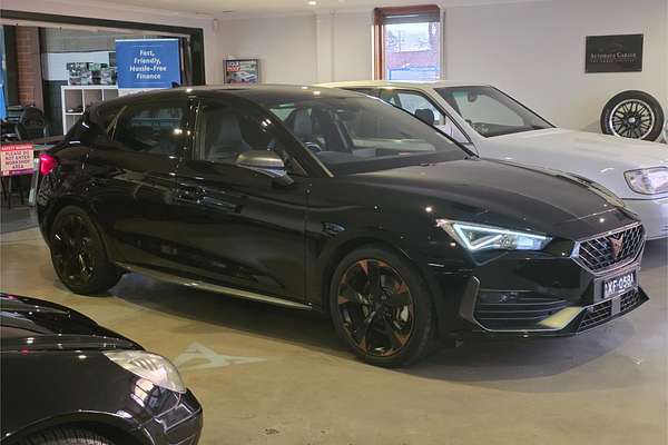 2024 CUPRA Leon V Tribe Edition KL