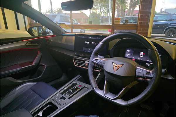 2024 CUPRA Leon V Tribe Edition KL