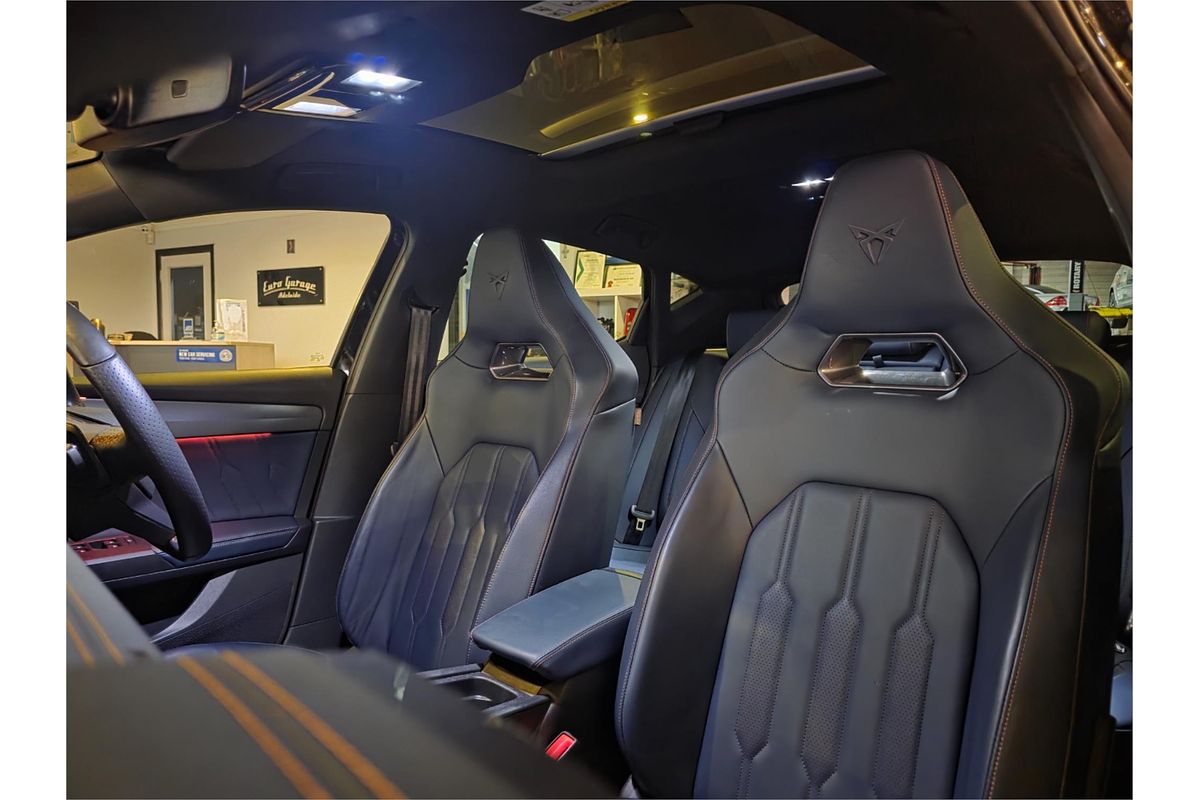 2024 CUPRA Leon V Tribe Edition KL