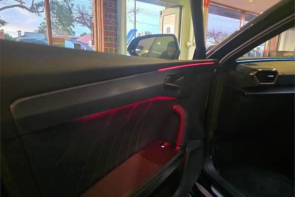 2024 CUPRA Leon V Tribe Edition KL