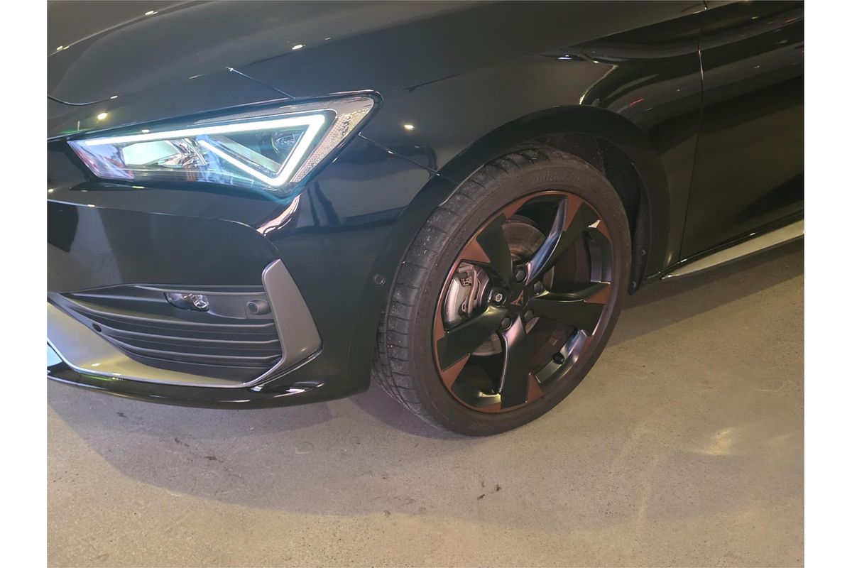 2024 CUPRA Leon V Tribe Edition KL