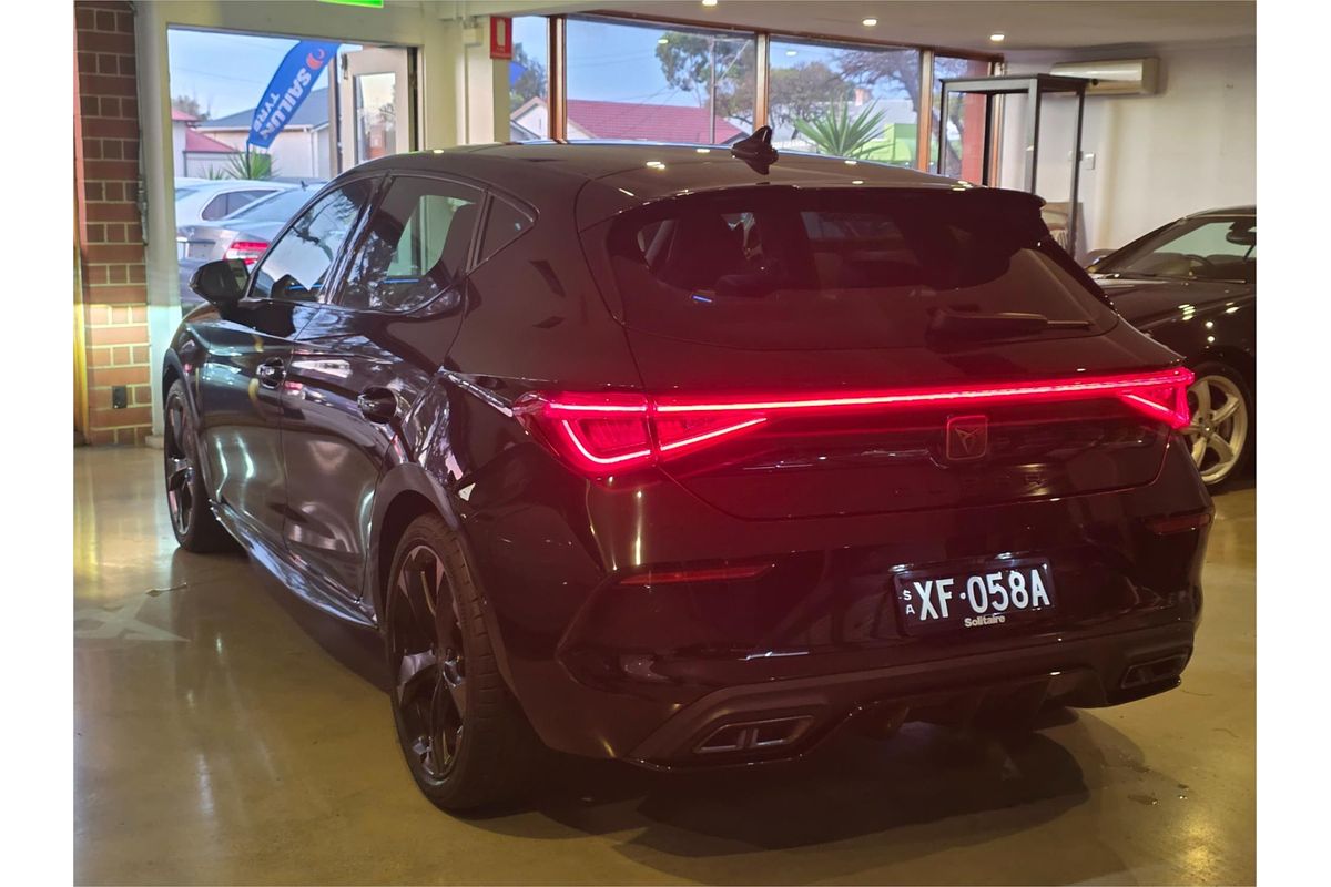 2024 CUPRA Leon V Tribe Edition KL