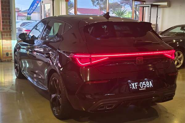 2024 CUPRA Leon V Tribe Edition KL