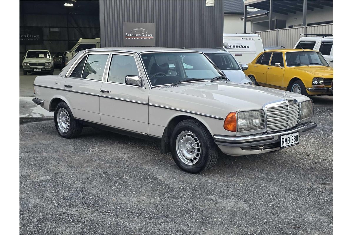 1979 Mercedes-Benz 280E