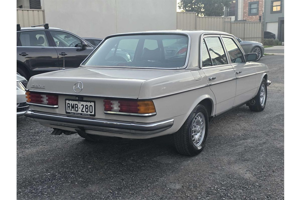1979 Mercedes-Benz 280E