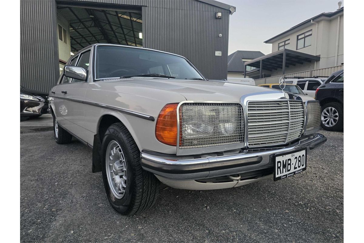 1979 Mercedes-Benz 280E