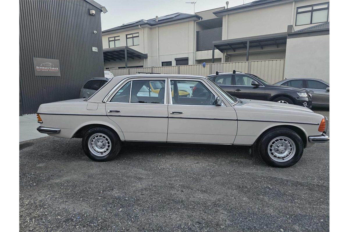 1979 Mercedes-Benz 280E