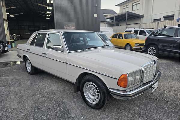 1979 Mercedes-Benz 280E