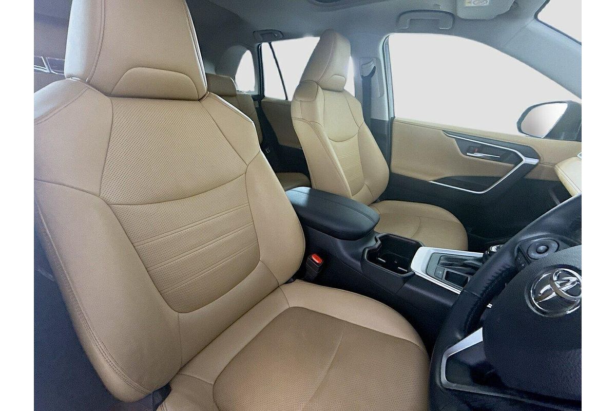 2024 Toyota RAV4 Cruiser AXAH52R